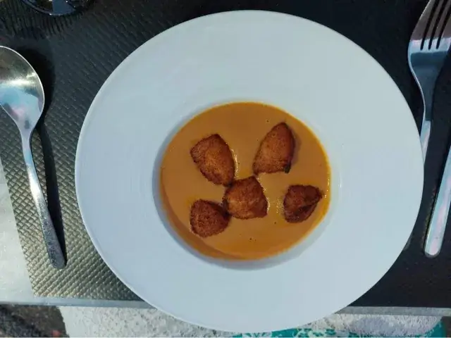 Isabelle Nesme_Relais du Soanan_Saint-Clément-sur-Valsonne_review