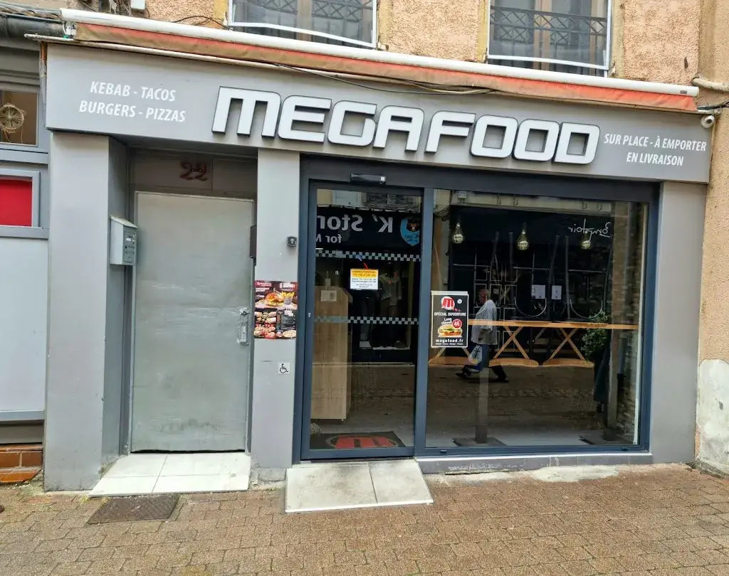 Megafood restaurant in Tarare