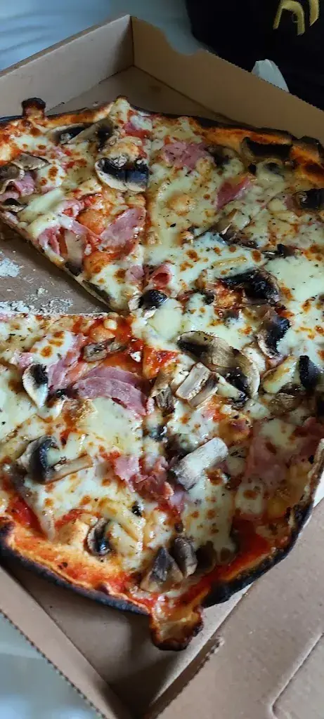 Menu_Live Pizza_Tarare_image_5