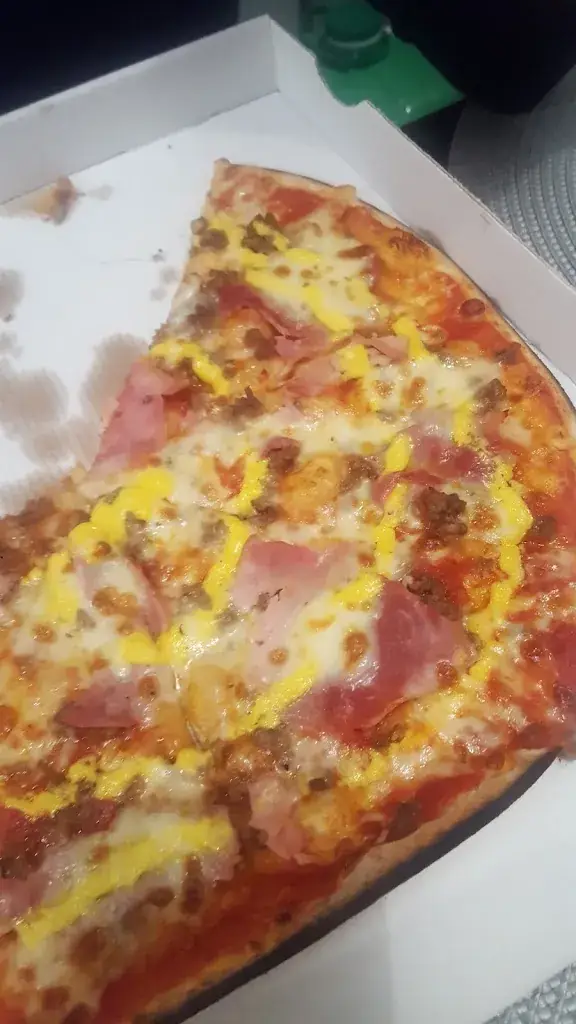 Martina “Demi Idem” De Michele_Live Pizza_Tarare_review