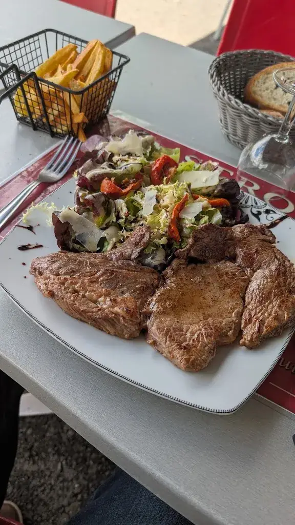 Simon BRETTE_le rendez-vous des amis_Tarare_review