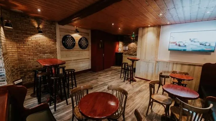 La 6ème Faute ristorante a Tarare