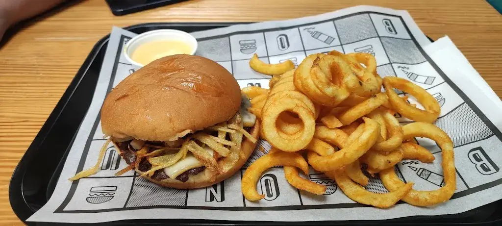 Twist Burger_Tarare_slider_image_2