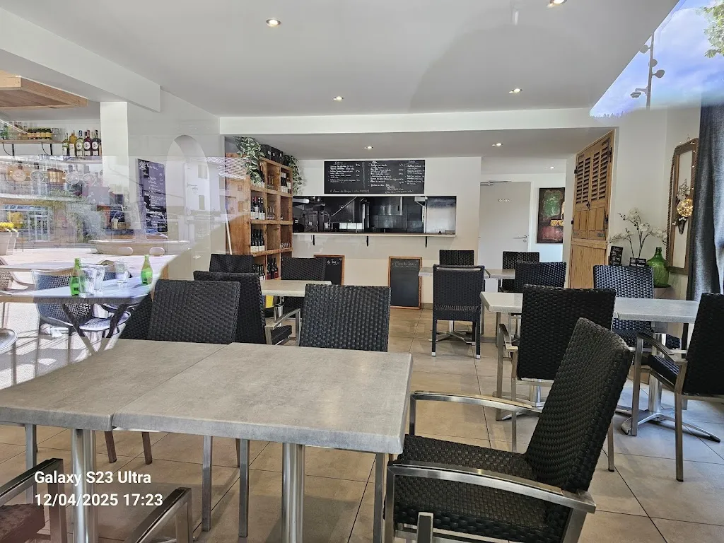 Toni Tony_L'endroit Bar-Restaurant_Ugine_review