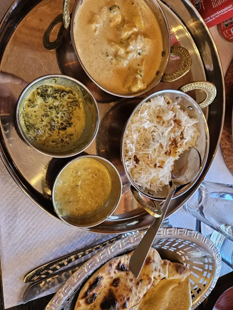 Café Madras_Ugine_slider_image_2