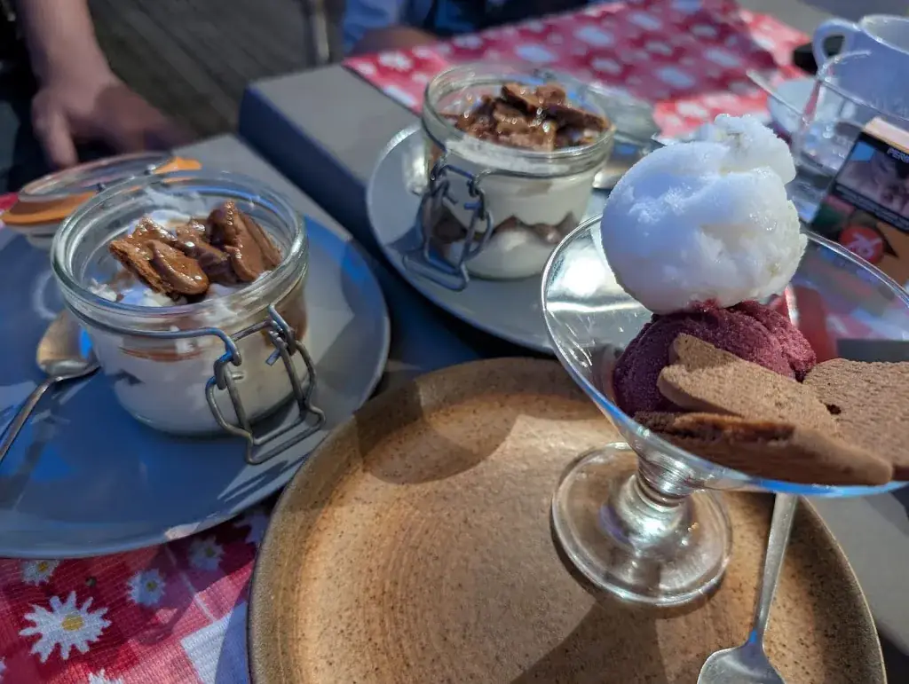 Rizky Yudha_Pizzeria Le Corail...restaurant_Annemasse_recensione