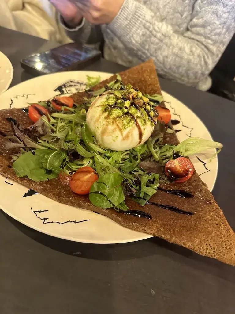 Sundus Batterjee_Le Planté de Bâton_Tignes_review