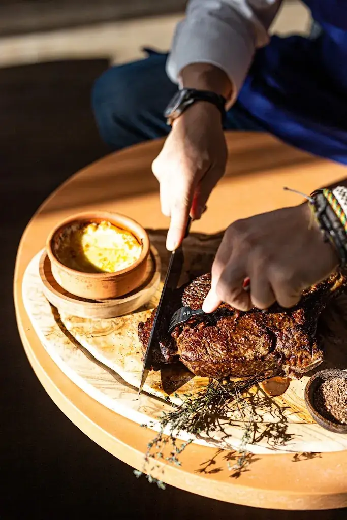 Bazurto Tignes - Festive Restaurant by Juan Arbelaez_Tignes_slider_image_3