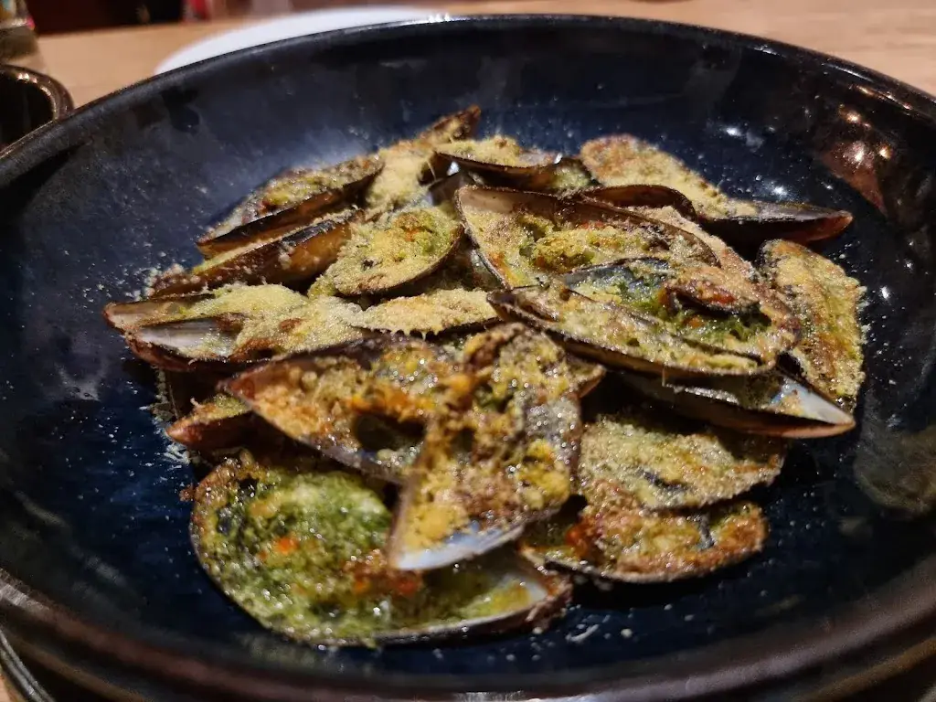 ayelet t_Mendikoa_Tignes_review