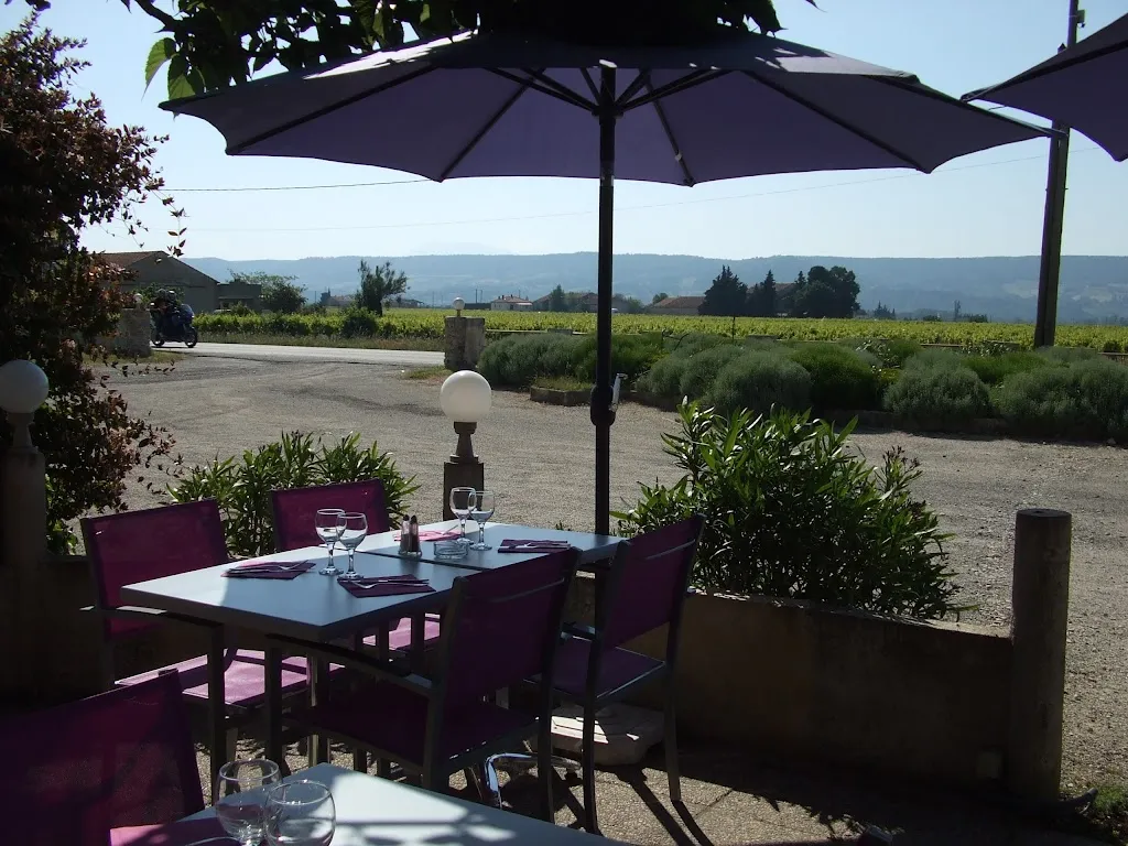 Hôtel Restaurant Relais de Costebelle_Tulette_slider_image_1