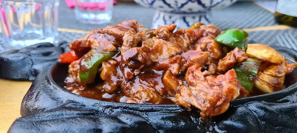 Restaurant le Chiang maï_Tulette_slider_image_2