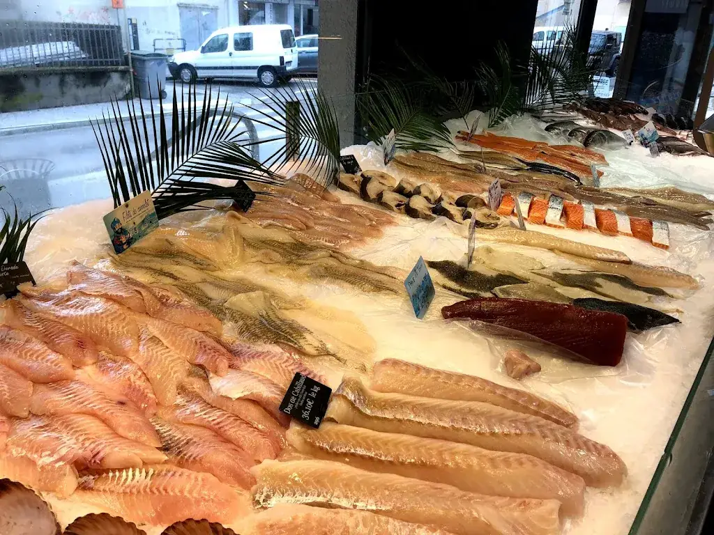 Poissonnerie La Marée & Traiteur et restaurant_Annemasse_slider_image_3