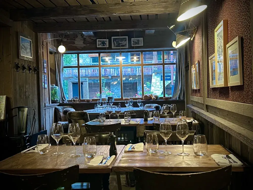 Restaurant L'Alpin Val d'isère_Val-d'Isère_slider_image_1