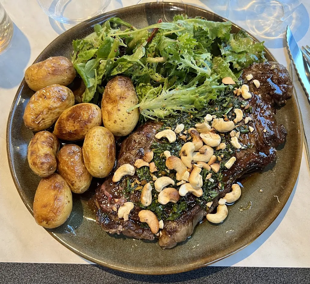 BLISS Restaurant_Vallon-Pont-d'Arc_slider_image_3