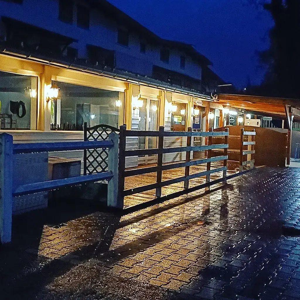 LA JUMENT VERTE 2_Unieux_slider_image_3