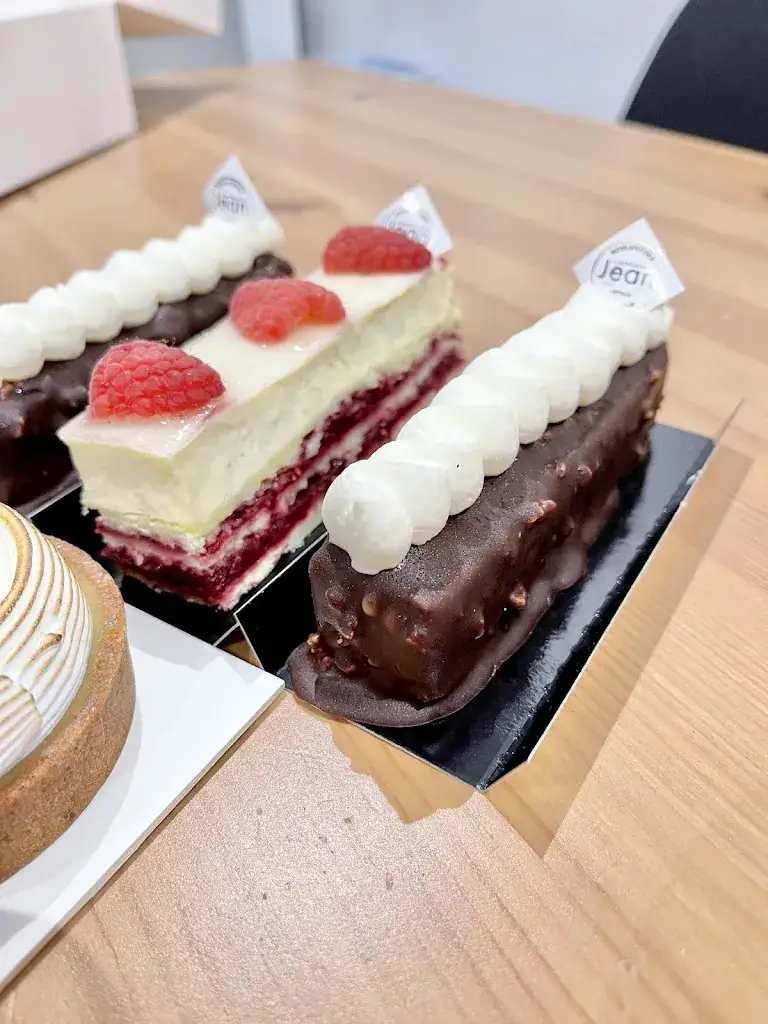 Leeloo Dara_La Manufacture De Jean | Boulangerie et Pâtisserie à Unieux_Unieux_review