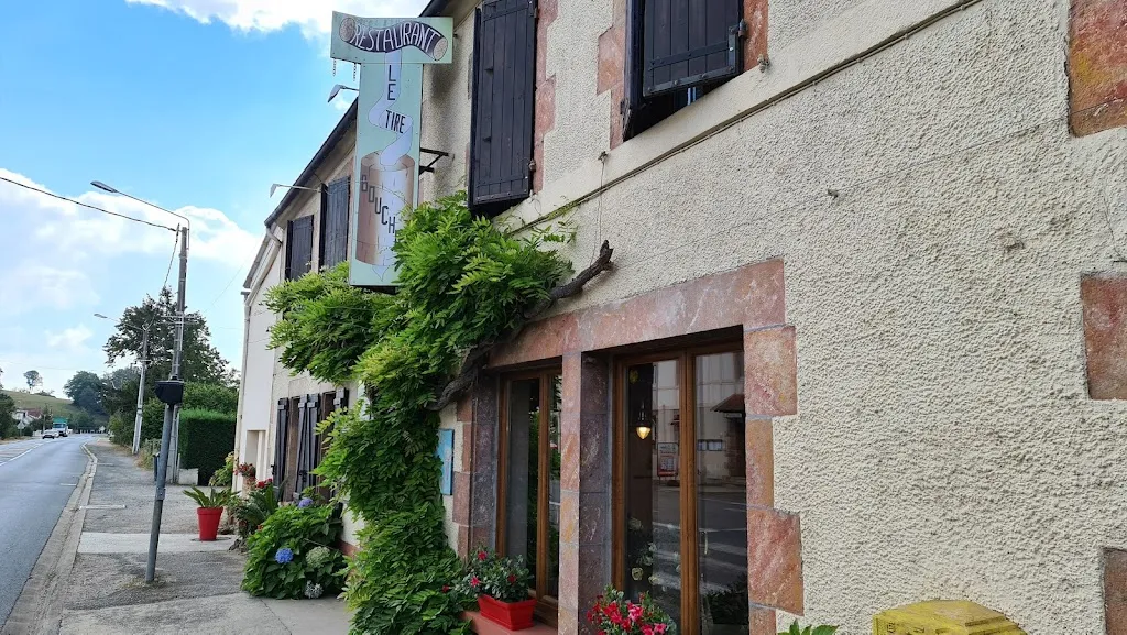 Trevor Bond_Le Tire Bouchon_Vallon-en-Sully_review