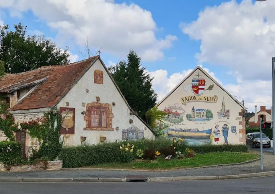 Le Tire Bouchon_Vallon-en-Sully_slider_image_3