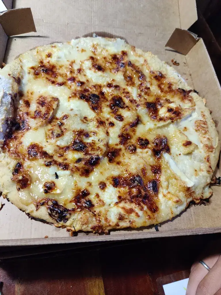 Marie_Albanais Fringale_Vallières-sur-Fier_review