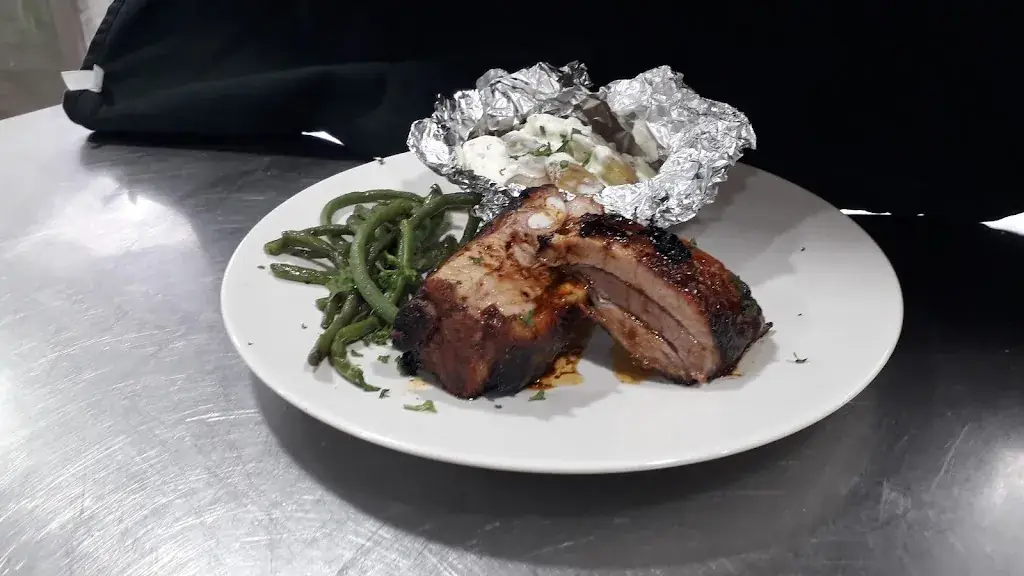 La Roseraie - Bistrot Gourmand Bar Hôtel Tabac_Ambérieux-en-Dombes_slider_image_2