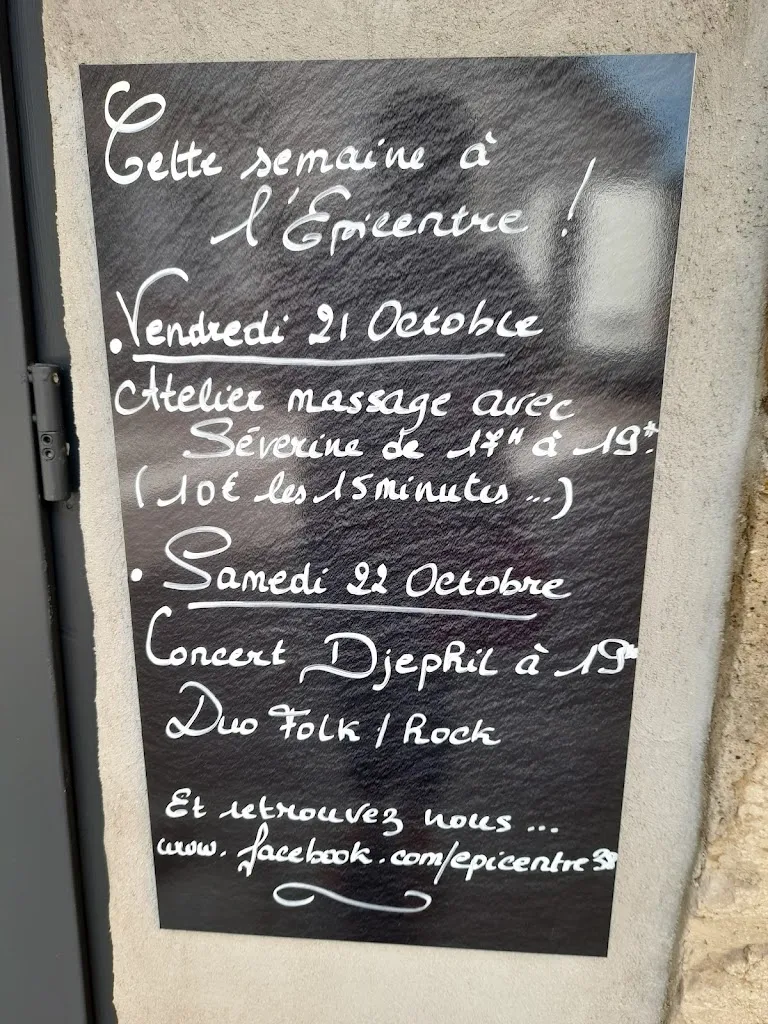 Stephanie Terpan_L'Épicentre_Tullins_reseña