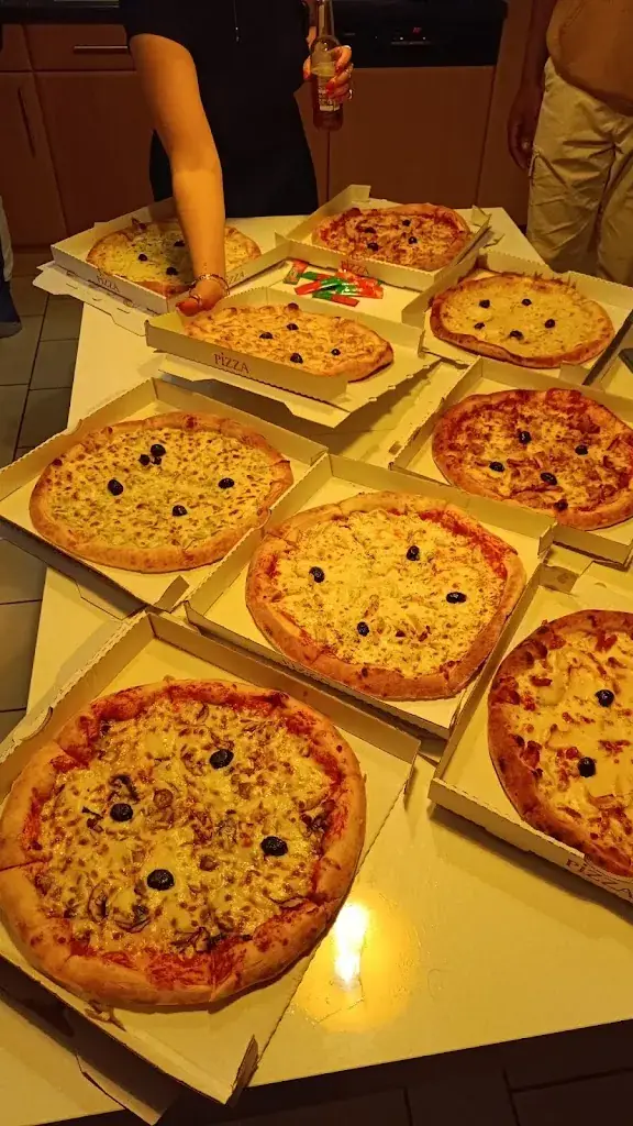 Anaïs Chassouant_Rezo Pizza_Tullins_recensione