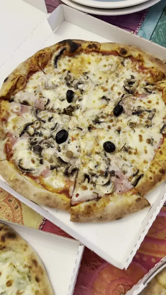 Rezo Pizza_Tullins_slider_image_2