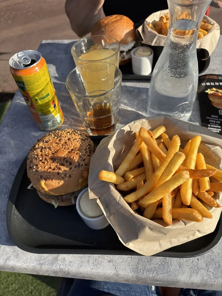 Véronique Peter_Le Vinyle - Restaurant_Thônes_review