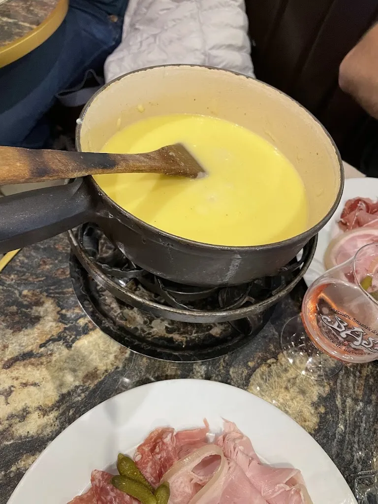 Cheffe Wala’ _Restaurant Kar’Pat’Ciao_Thônes_review