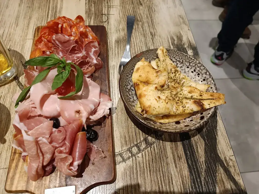 La Trattoria Du Vercors_Vercors_slider_image_3