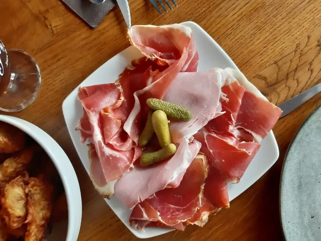 L'Auberge de Plan Bois_Clefs_slider_image_3