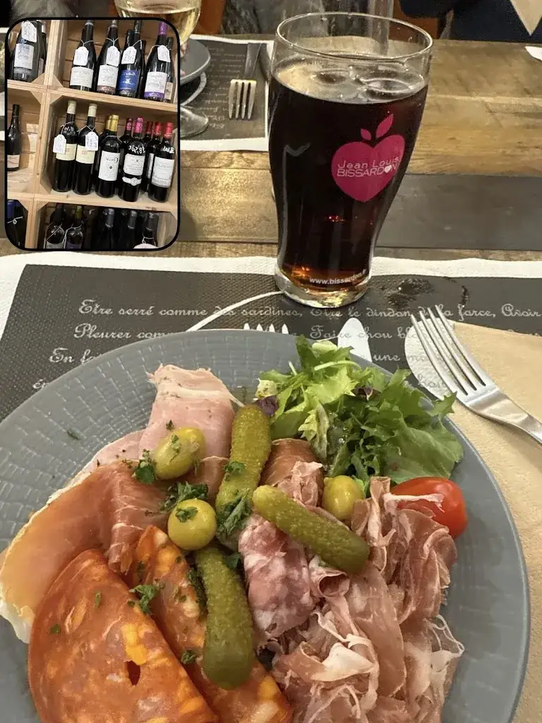 Elioth Th_La Promenade des Vins_Puy-en-Velay_review