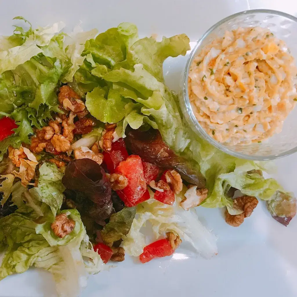 Le Café du Centre restaurant in Vaulnaveys-le-Haut