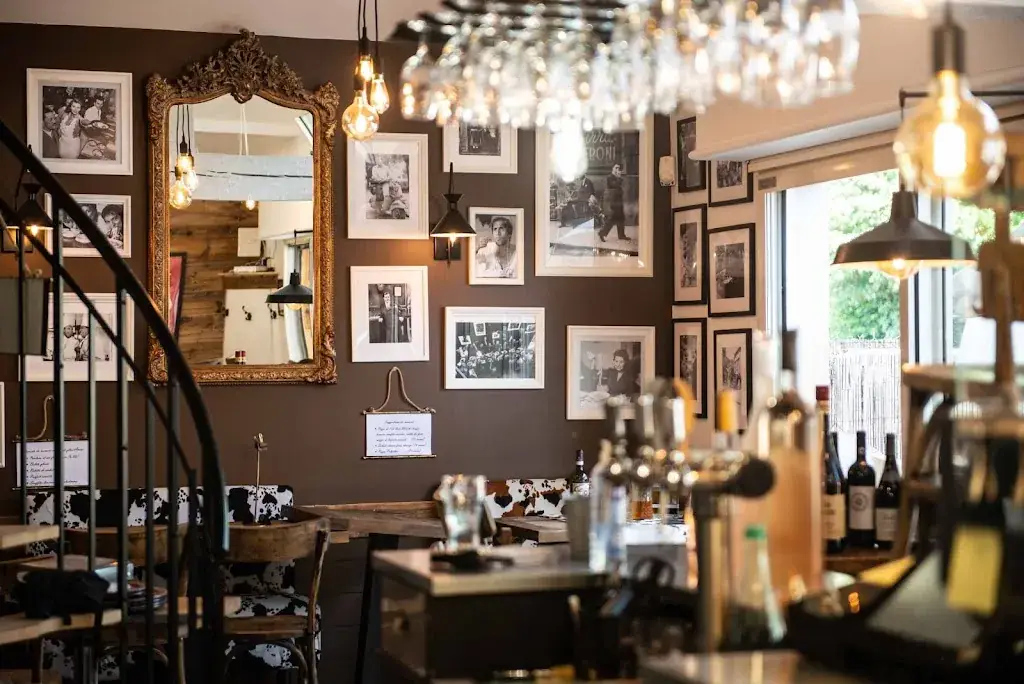 La Chistera Restaurant in Vaulnaveys-le-Haut