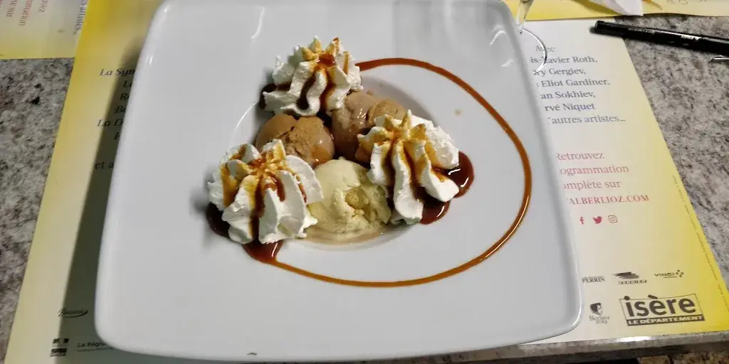 Bar de l'Avenue_Vaulnaveys-le-Haut_slider_image_2