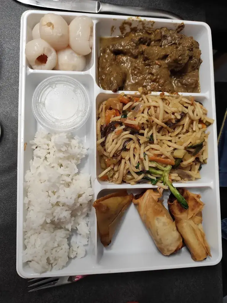 liline coucou_Le Temple des Délices_Vendat_review