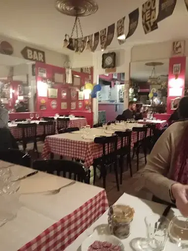 Le Café du Rhône_Valleiry_slider_image_3