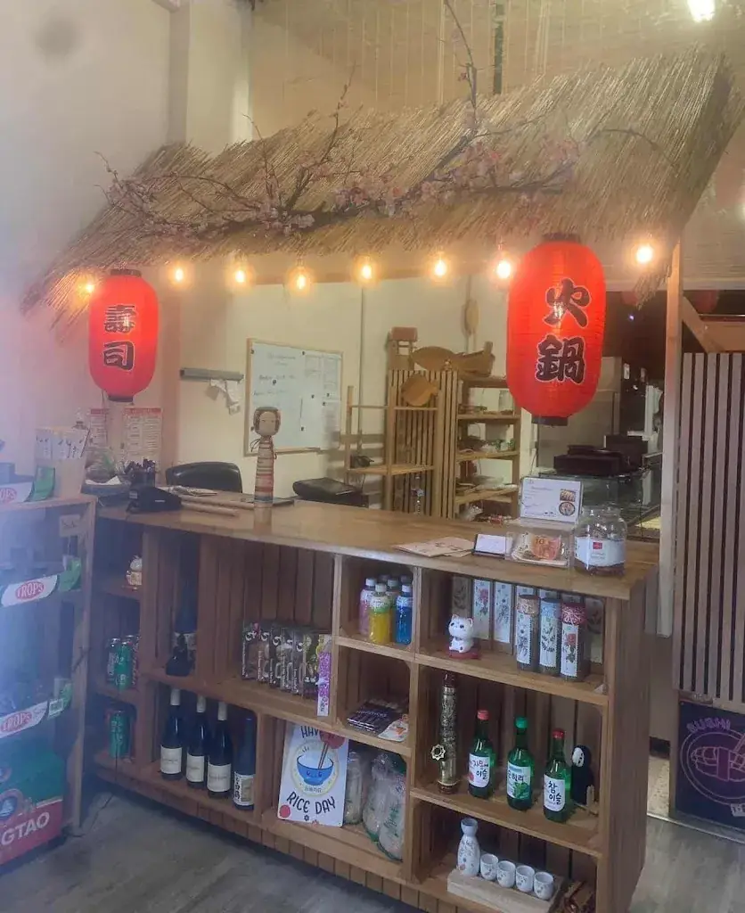 thao nguyen_Sushi Kimchi_Valleiry_review