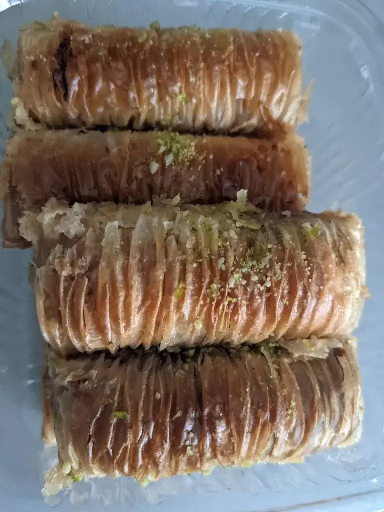 Menu_Izmir kebap_Valleiry_image_9