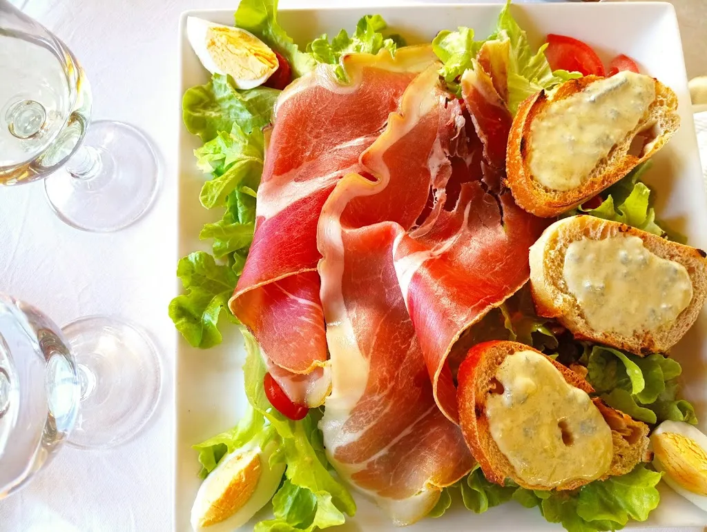 Menu_Restaurant Le Dauphin_Varennes-sur-Allier_image_4