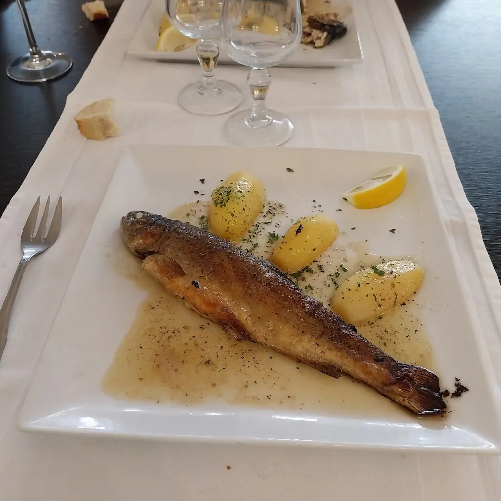 Menu_Restaurant Le Dauphin_Varennes-sur-Allier_image_7