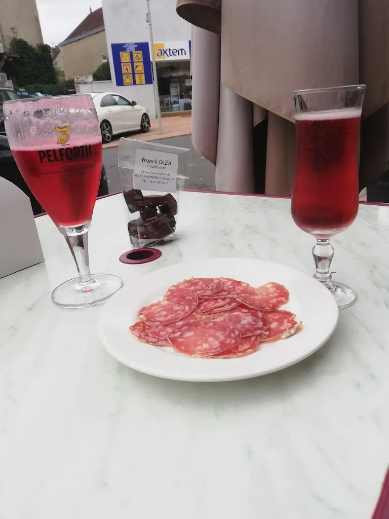 Menu_Restaurant Le Dauphin_Varennes-sur-Allier_image_9