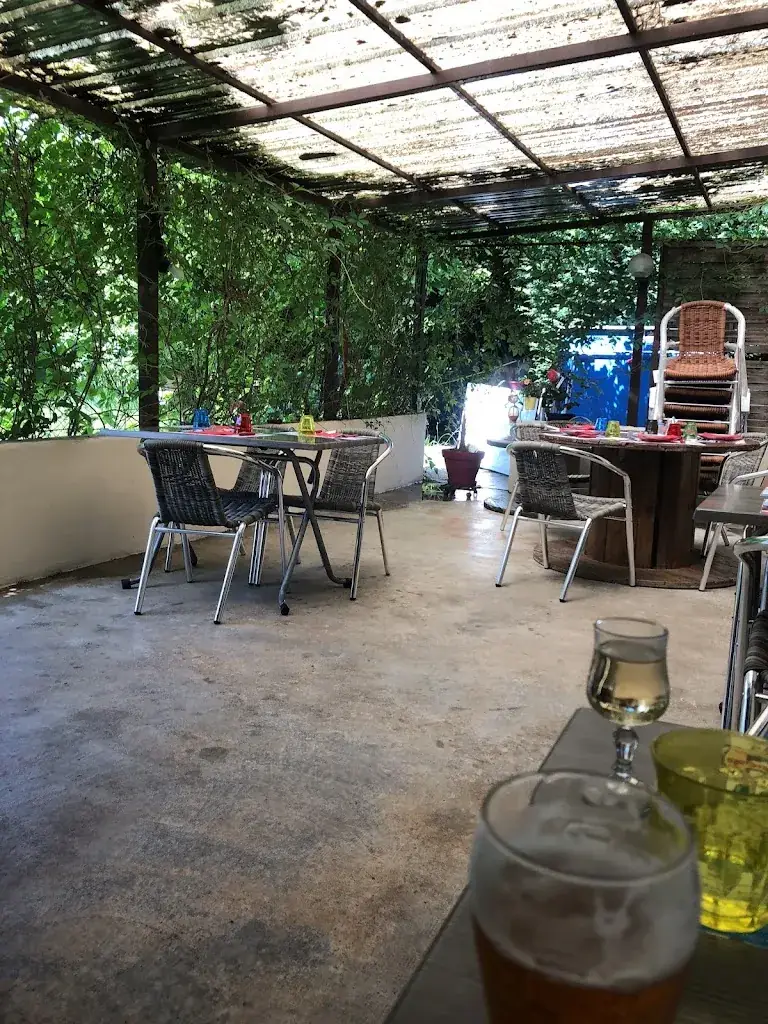 Restaurant la Source Restaurant in Vergongheon