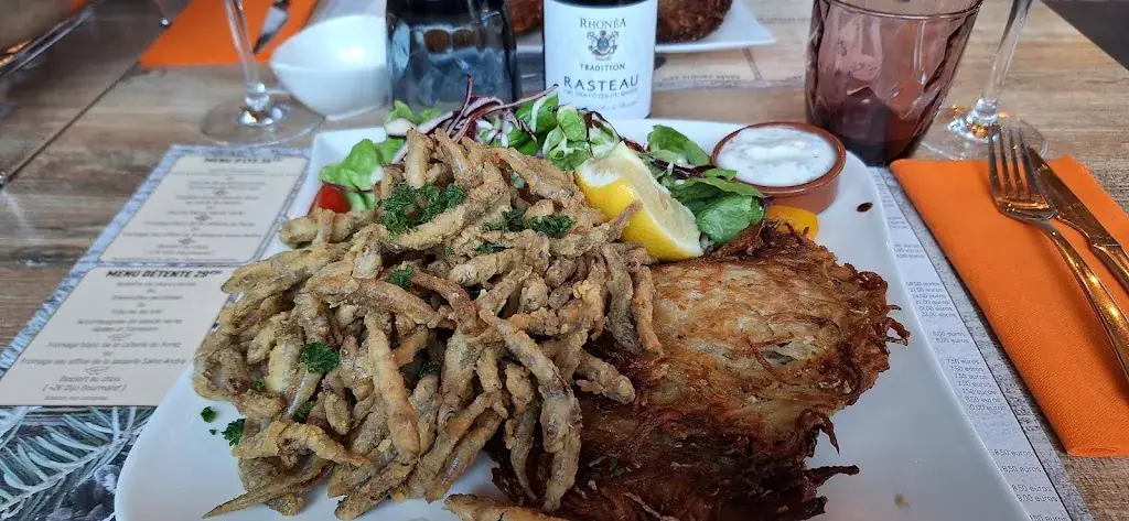 Chris. C_Auberge Des Lys_Veauchette_review