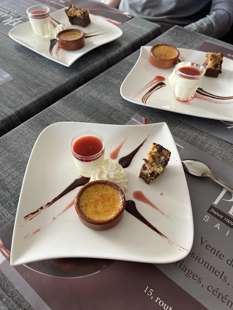 Relais de la Gare_Veauche_slider_image_2