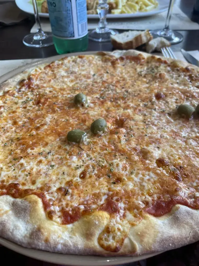 Restaurant-Pizzeria La Bohème_Versonnex_slider_image_3