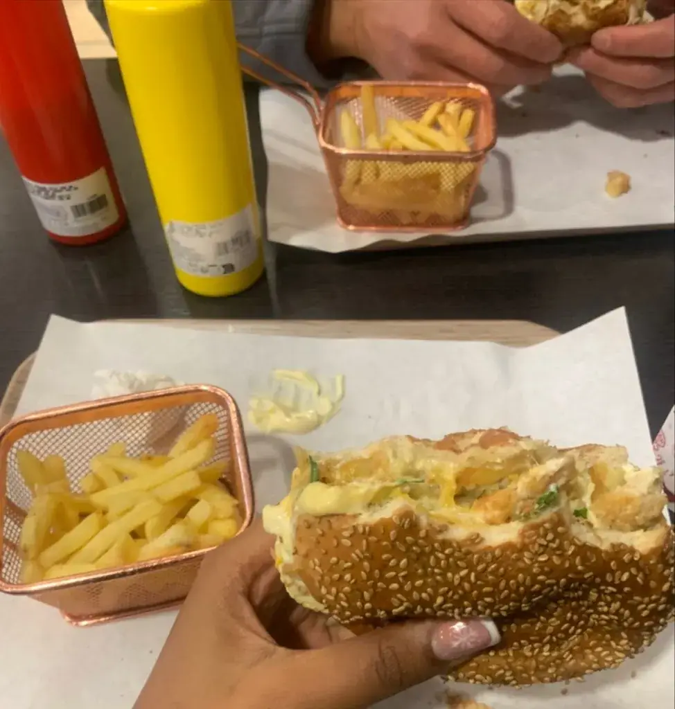 Ness V A_L AUBERGE DE MARIE_Veigy-Foncenex_review