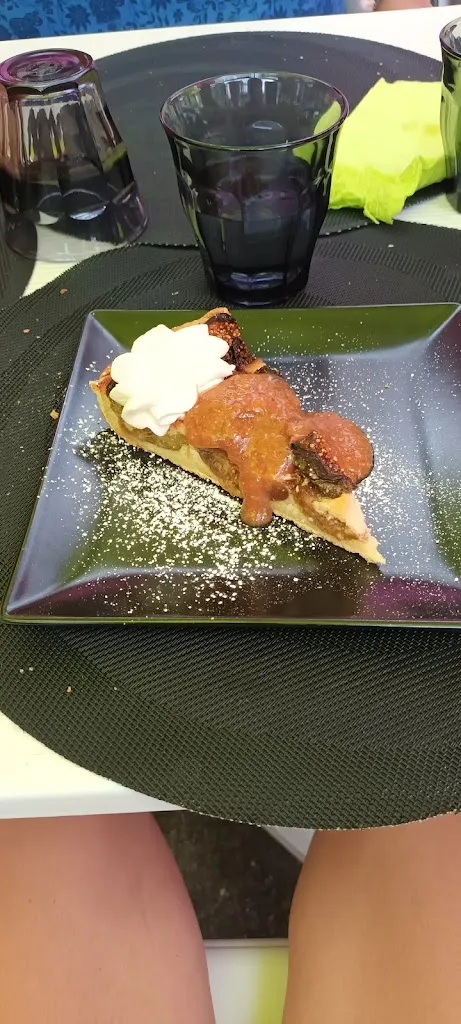 coraline gauthereau_L'Adresse_Vals-les-Bains_review