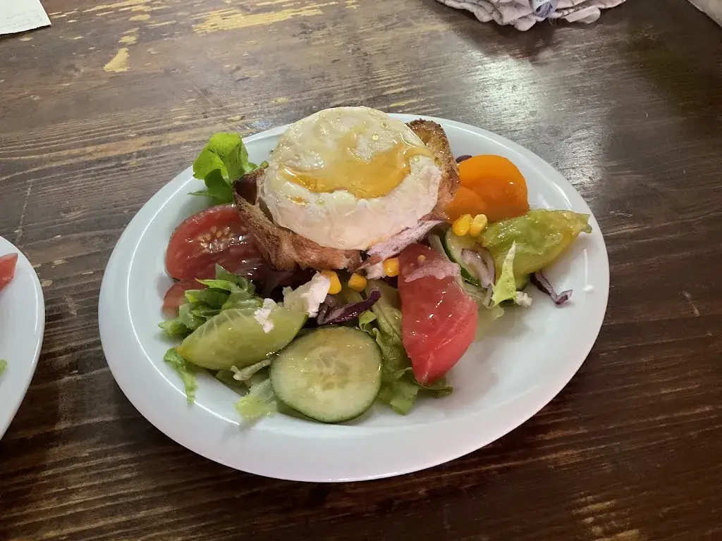 Restaurant Les Artistes - Vals les Bains_Vals-les-Bains_slider_image_2