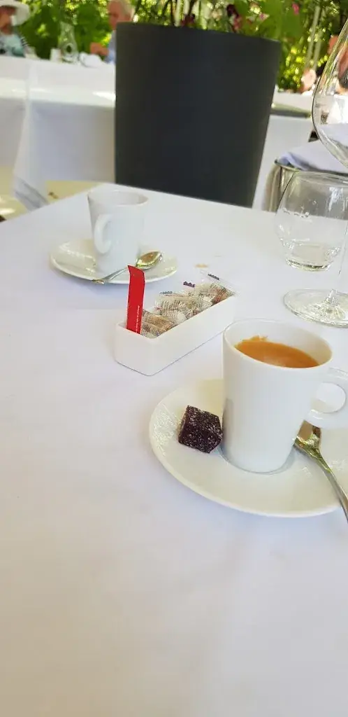 Menu_Restaurant le Vivarais_Vals-les-Bains_image_8